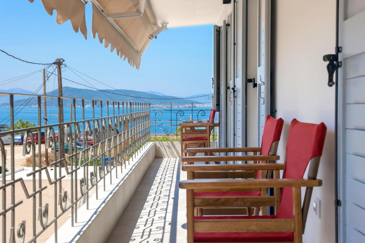 Axs First Floor Apartment Aegina Town 외부 사진