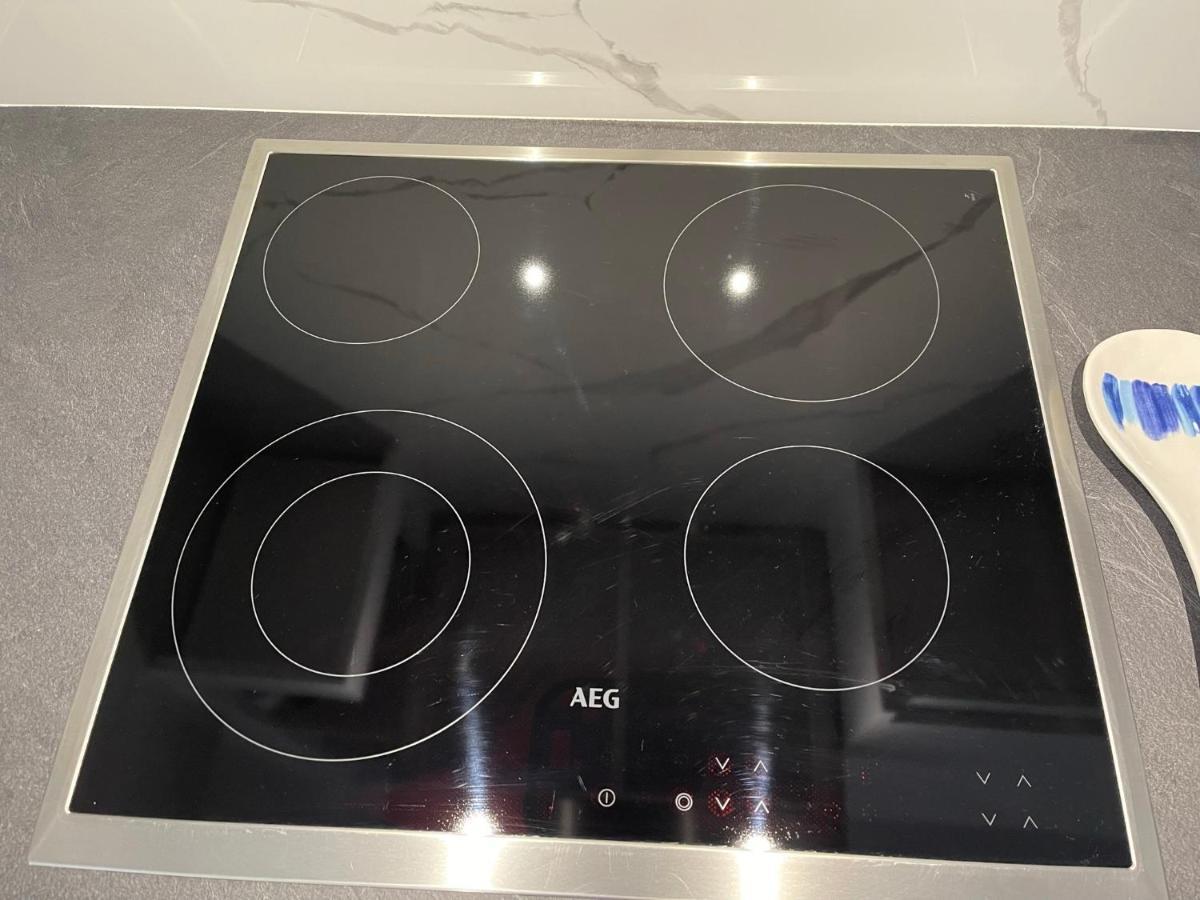 Axs First Floor Apartment Aegina Town 외부 사진