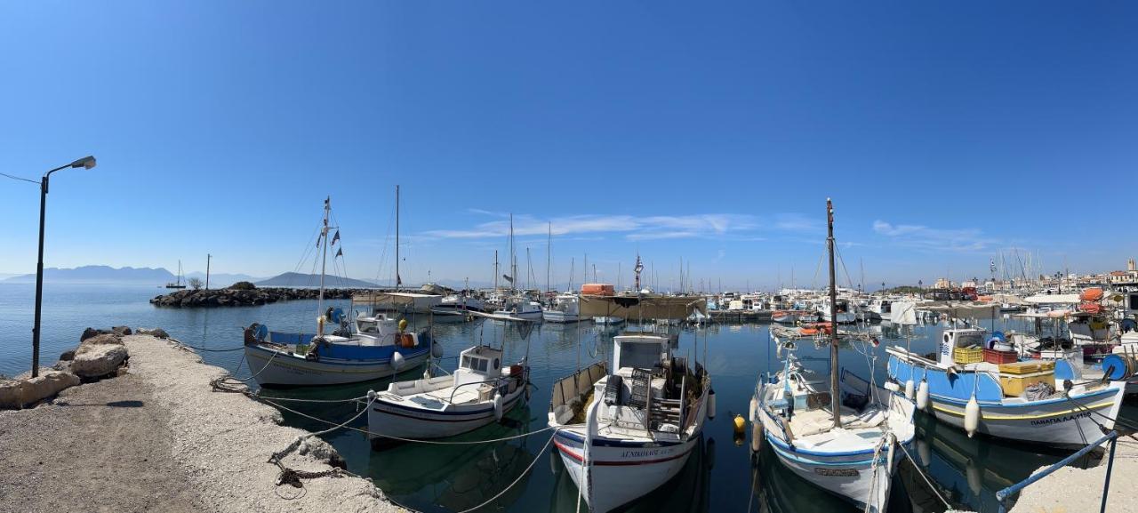 Axs First Floor Apartment Aegina Town 외부 사진